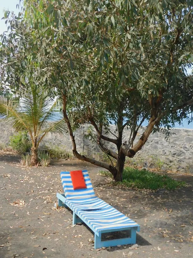 Сasa de vacaciones Tortuga B&B São Filipe