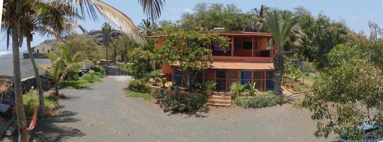 Сasa de vacaciones Tortuga B&B São Filipe